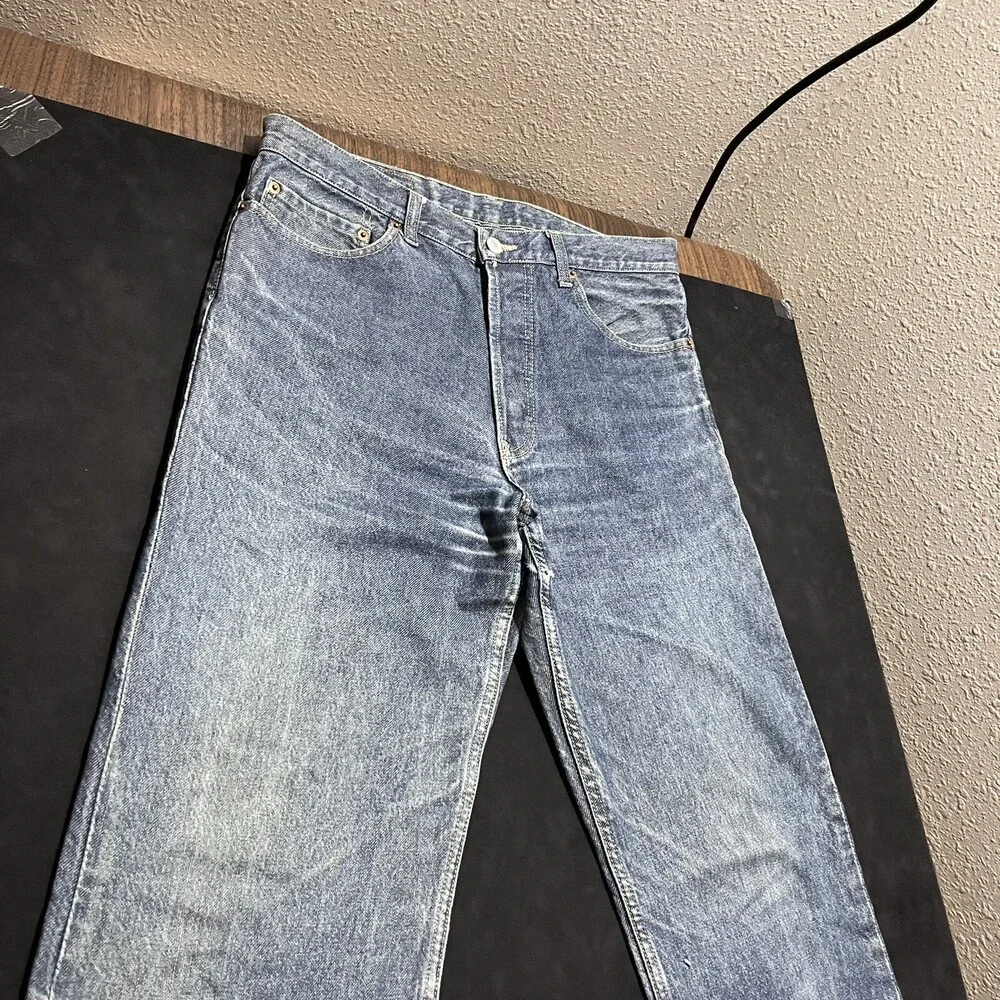 Levi's 501XX USA Made Vintage Jeans 32x32 Dark Wash Whisker Denim Indigo Levis